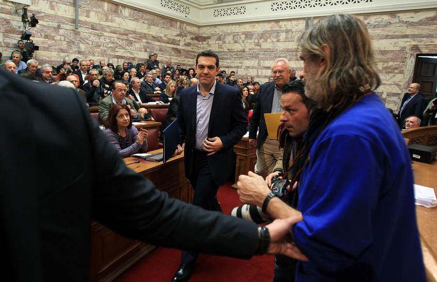 Λεουτσάκος: Τουλάχιστον 30 βουλευτές του ΣΥΡΙΖΑ δεν ψήφισαν τη συμφωνία