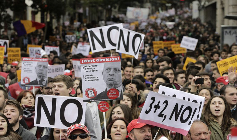 Ισπανία: «Παρέλυσαν» τα πανεπιστήμια – Σε 48ωρη απεργία οι φοιτητές [ΒΙΝΤΕΟ]