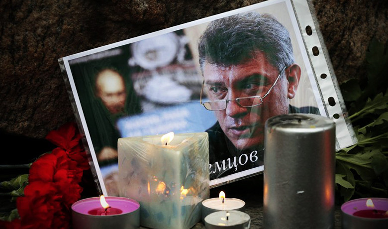 Δολοφονία ηγέτη της αντιπολίτευσης έξω από το Κρεμλίνο