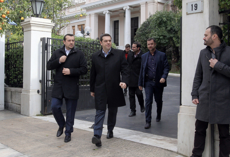 Δυσαρέσκεια στην Αθήνα για τις αποφάσεις Ντράγκι