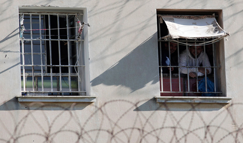 Ευνοϊκές ρυθμίσεις για κρατούμενους και «παράθυρο» για αποφυλάκιση Σάββα Ξηρού