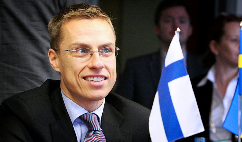 Φινλανδός πρωθυπουργός: Δεν κάνω ψυχοθεραπεία στο ευρώ για την Ελλάδα