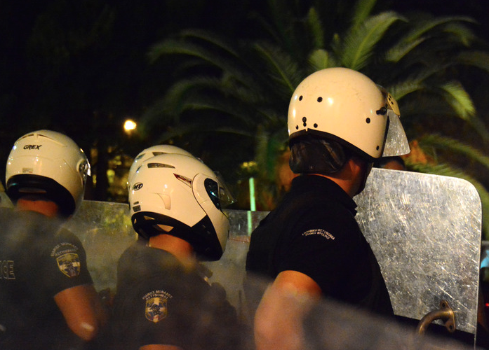 Προσαγωγές στη Θεσσαλονίκη πριν από πορεία αντιεξουσιαστών
