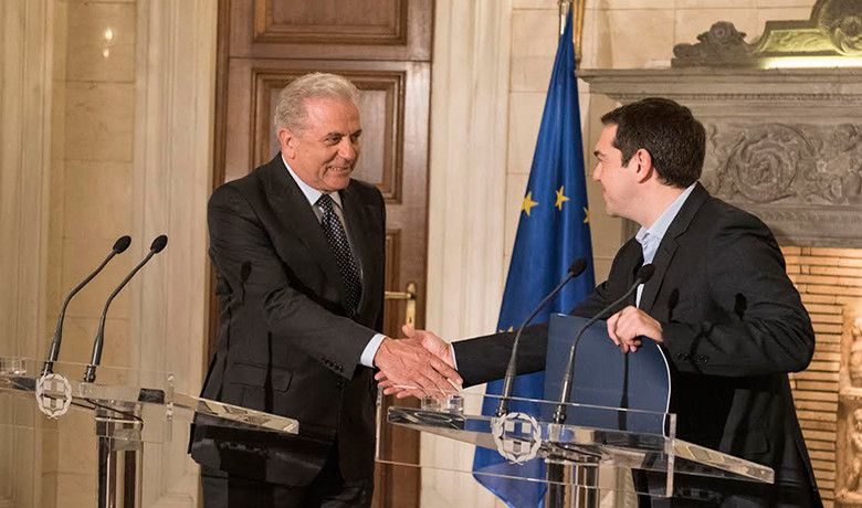 Αβραμόπουλος: Δεν μπορώ να διανοηθώ την Ελλάδα εκτός της ευρωζώνης