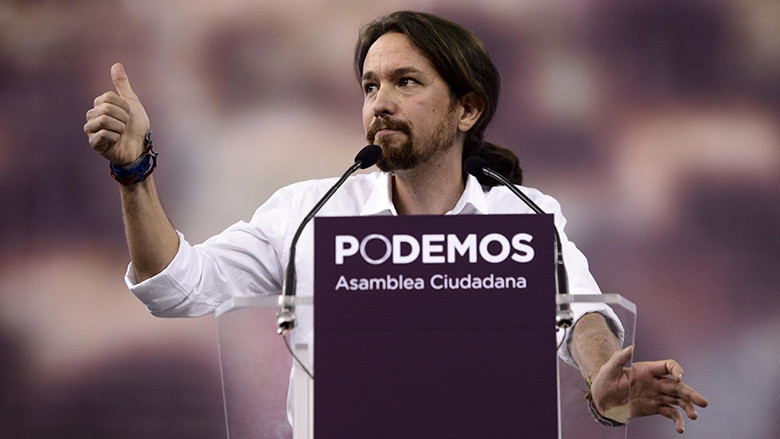 Σταθερή πρωτιά για το Podemos στην Ισπανία