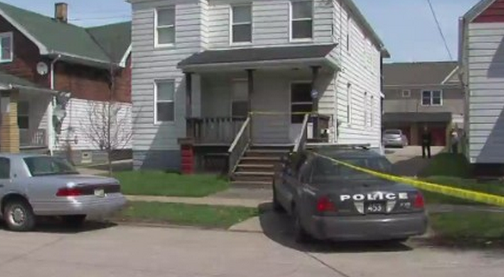 ΗΠΑ: Τρίχρονο αγοράκι βρήκε όπλο στο σπίτι και σκότωσε το ενός έτους αδελφάκι του