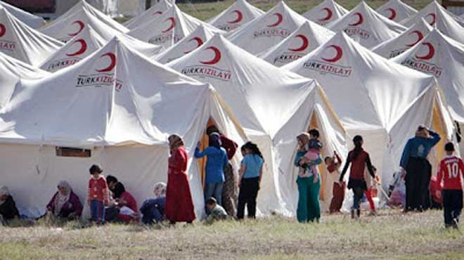 Ευρωπαϊκοί έπαινοι στην Τουρκία για την υποδοχή δύο εκατομμυρίων Σύρων