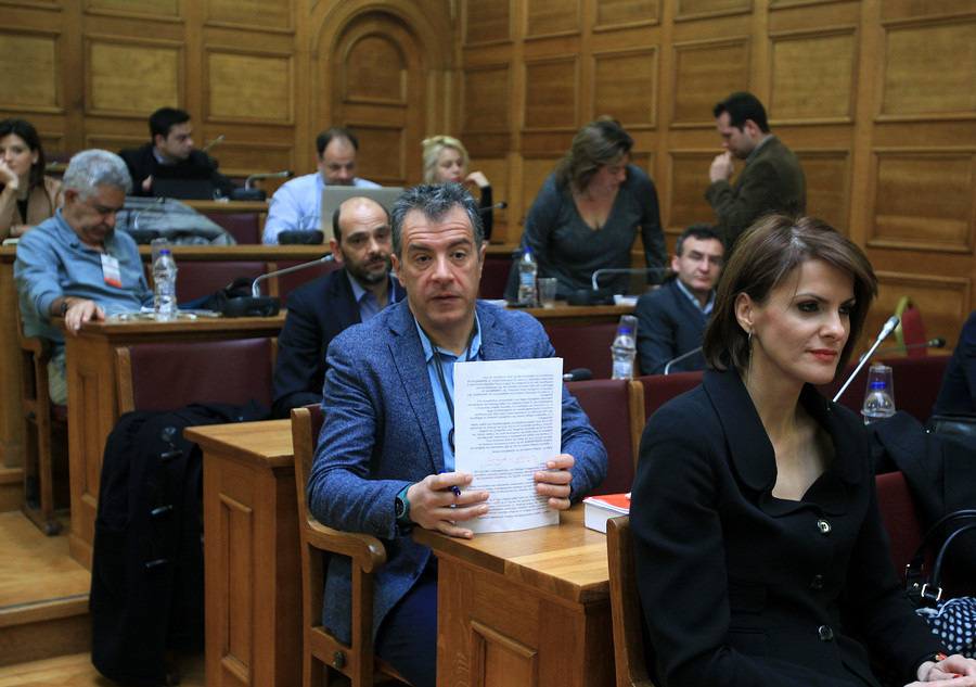 Θεοδωράκης: Κυβέρνηση μεταρρυθμιστών από την παρούσα Βουλή