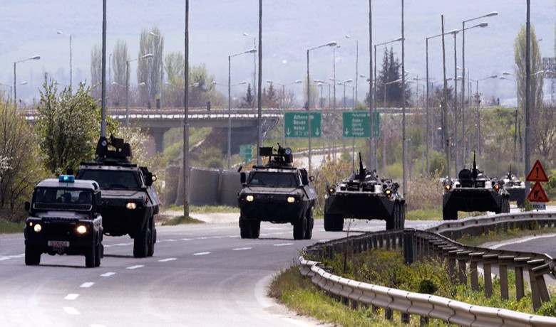 Εισβολή ενόπλων Αλβανών του UCK σε φυλάκιο στην ΠΓΔΜ