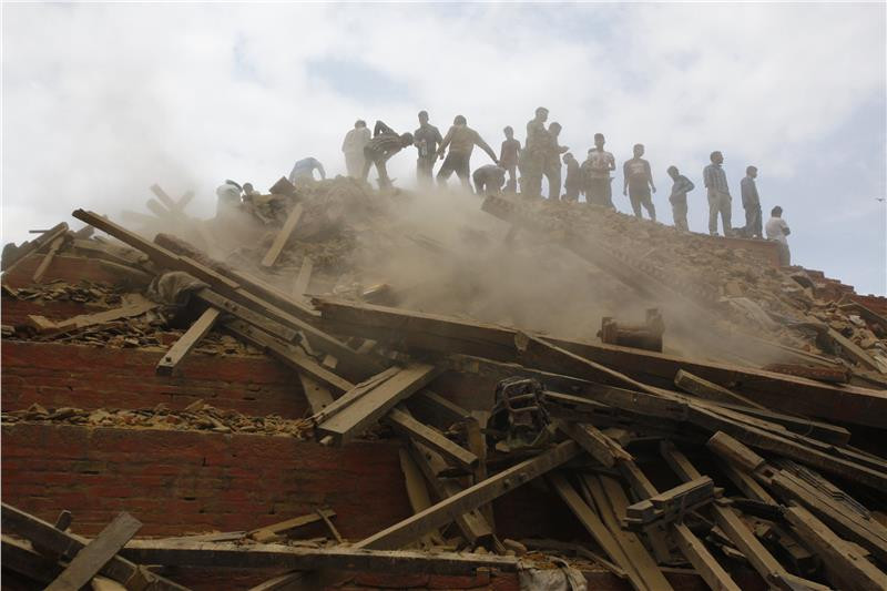 Λέκκας: Ο σεισμός του Νεπάλ ήταν 900 φορές μεγαλύτερος από της Κεφαλονιάς