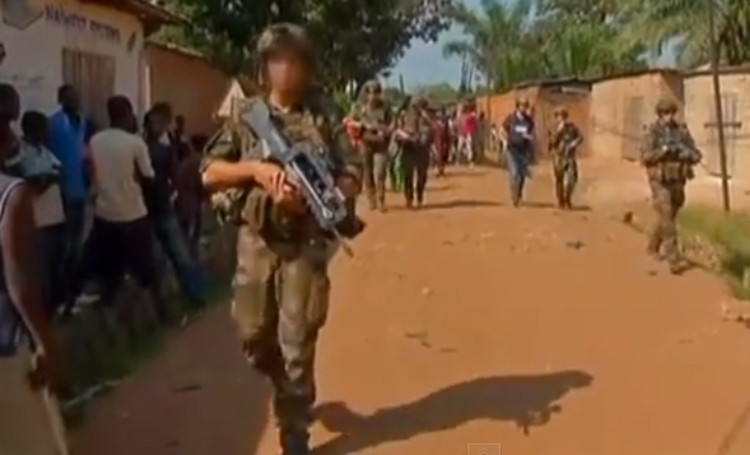 Γάλλοι στρατιώτες βασάνιζαν παιδιά στην Κεντροαφρικανική Δημοκρατία [ΒΙΝΤΕΟ]