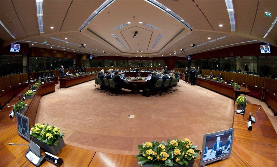 EUObserver: Η άνοδος του αδιαφανούς Eurogroup