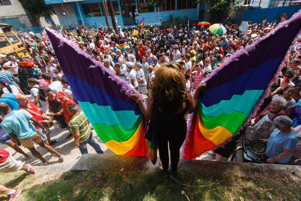 Gay pride στην Αβάνα: Η κόρη του Κάστρο μπροστά για τα δικαιώματα