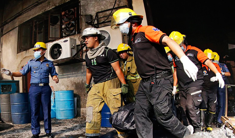 Δεκάδες νεκροί εργάτες από πυρκαγιά σε εργοστάσιο στις Φιλιππίνες