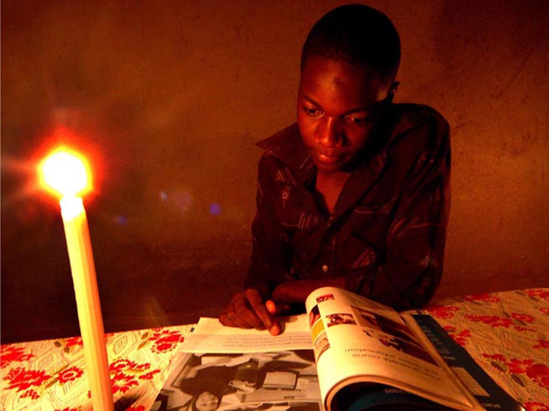 Ενεργειακή φτώχεια: Ένας στους επτά ζει χωρίς ηλεκτρικό ρεύμα