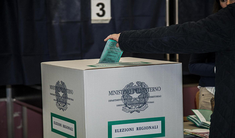 Ιταλία: Crash test οι εκλογές για την κυβέρνηση Ρέντσι [ΒΙΝΤΕΟ]