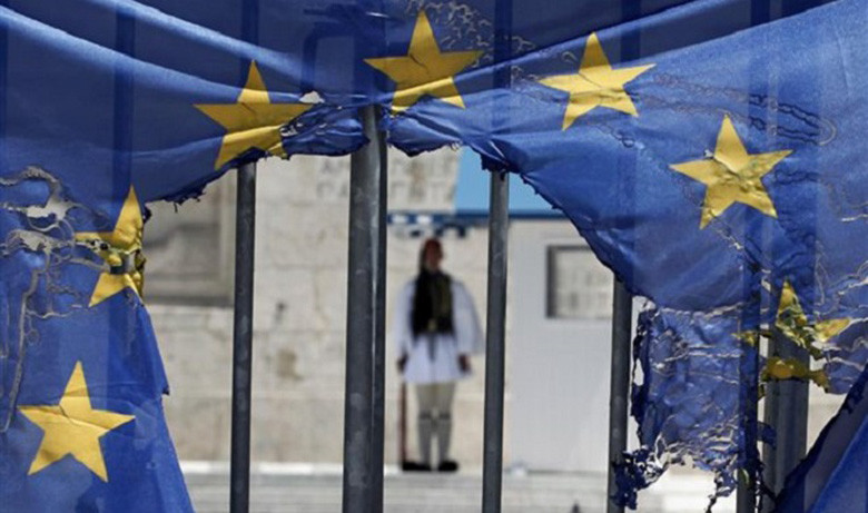 Bloomberg: Συμφωνία με μέτρα 3,5 δισ. ευρώ προτείνουν οι δανειστές
