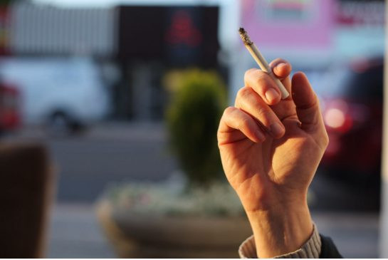 Καναδάς: Πρόστιμα μαμούθ σε τρεις καπνοβιομηχανίες