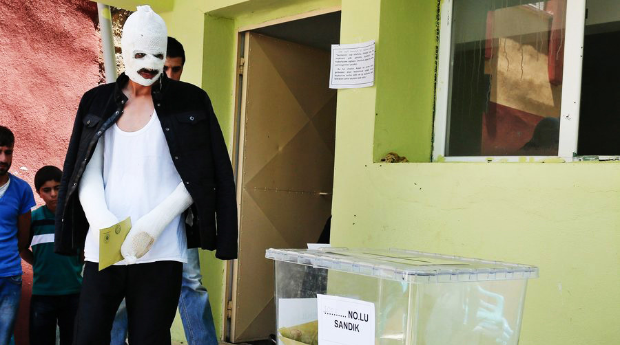 Μια εμβληματική φωτογραφία από τις τουρκικές εκλογές
