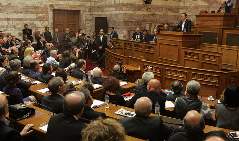 Επιστολή βουλευτών ΣΥΡΙΖΑ στον Τσίπρα για επαναφορά των εργασιακών σχέσεων