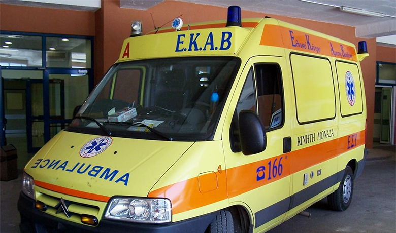 Αναστέλλονται οι κινητοποιήσεις των εργαζομένων στο ΕΚΑΒ