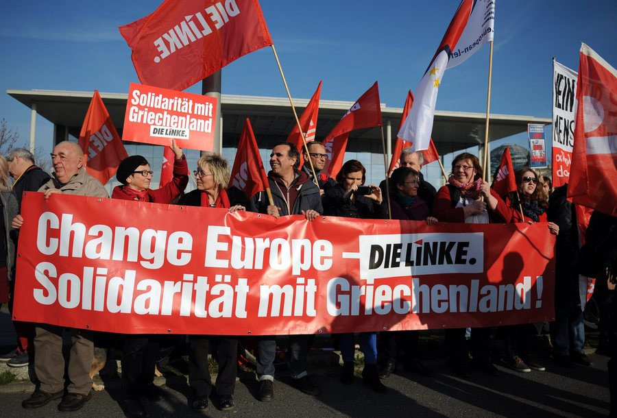 Η γερμανική Αριστερά έχει ζητήσει από την Μέρκελ να σώσει την Ελλάδα