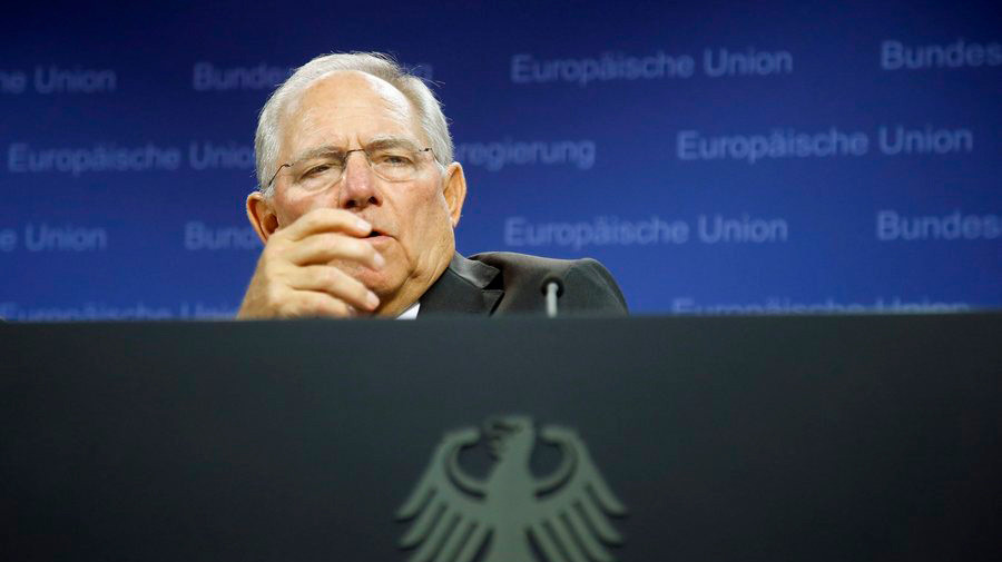 Σόιμπλε: Η Ελλάδα παραμένει μέλος του ευρώ – Ήταν μια ξεχωριστή περίπτωση