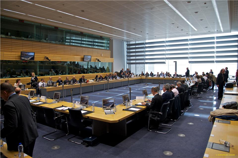 Eurogroup: Καμία απόφαση για την Ελλάδα πριν το δημοψήφισμα