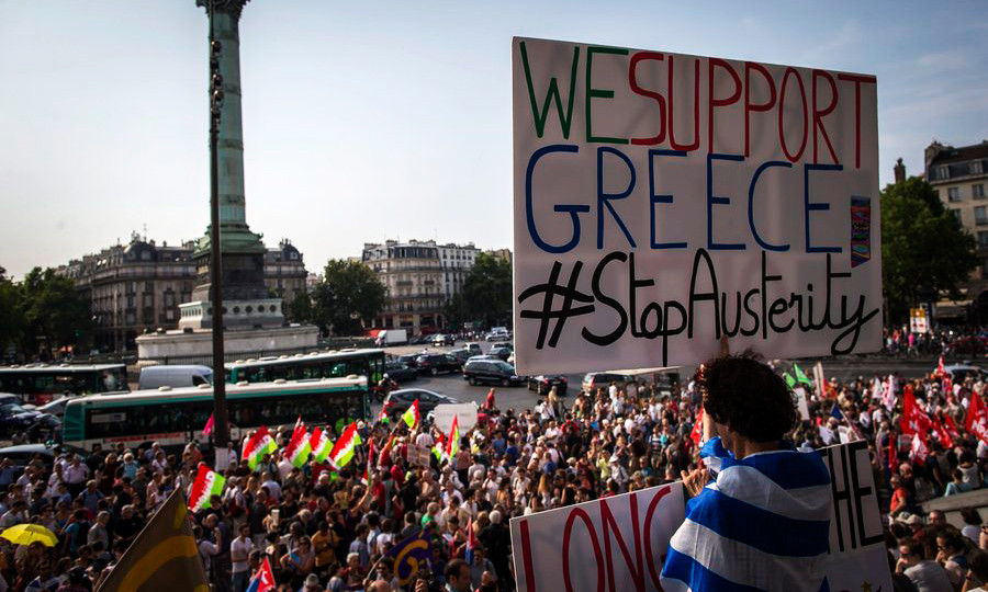 Χιλιάδες διαδηλωτές στο Παρίσι υπέρ της Ελλάδας