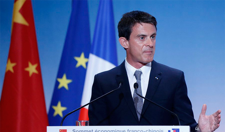 Γάλλος πρωθυπουργός: Δεν είναι ταμπού η αναδιάρθρωση του ελληνικού χρέους