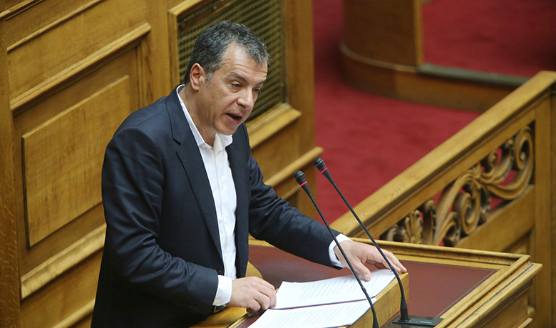 Θεοδωράκης: Θα ψηφίσουμε χωρίς τσαλιμάκια τα όσα συμφωνήθηκαν