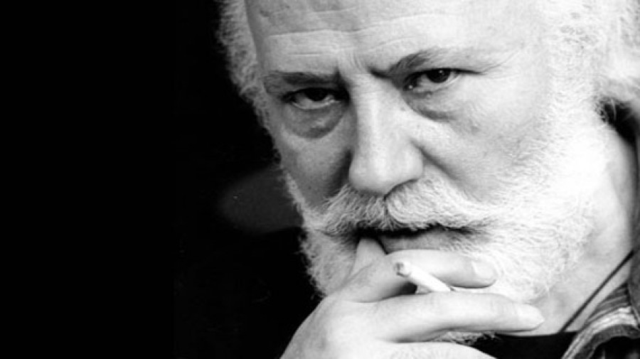 Πέθανε ο πεζογράφος και ποιητής Νίκος Χουλιαράς