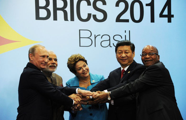 Ξεκίνησε τη λειτουργία της η Νέα Αναπτυξιακή Τράπεζα των BRICS