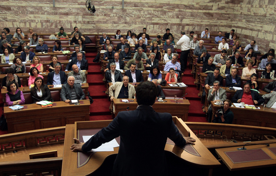 Ο ΣΥΡΙΖΑ συζητά τις διαφωνίες του επί της συμφωνίας