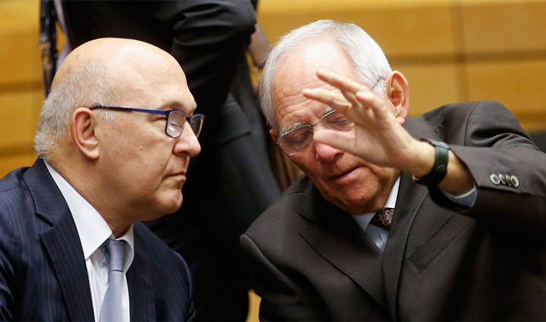 Σαπέν «αδειάζει» Σόιμπλε: Αποκλείεται Grexit, η συμμετοχή στην ευρωζώνη είναι μη αναστρέψιμη
