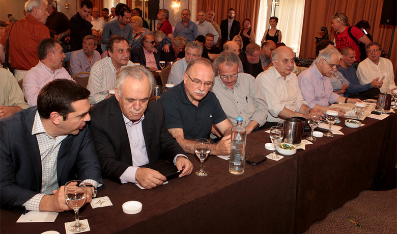 Κυβέρνηση στην Ελλάδα – Αντιπολίτευση στην Ευρώπη