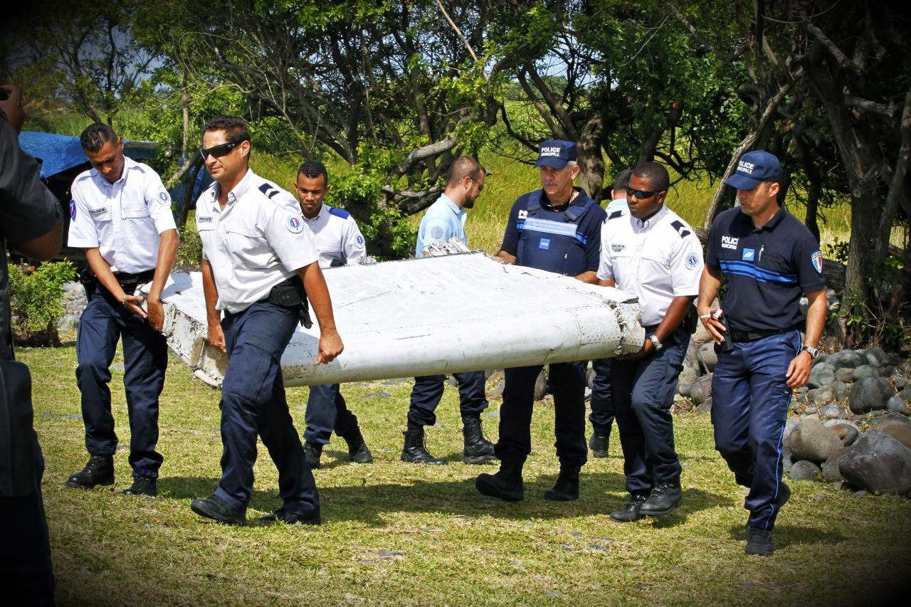Τα συντρίμμια στο Ρεϊνιόν ανήκουν στο χαμένο αεροπλάνο της Μalaysia Airlines