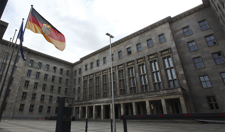 Βερολίνο: Απαραίτητη η συμμετοχή του ΔΝΤ στο «Μνημόνιο 3»