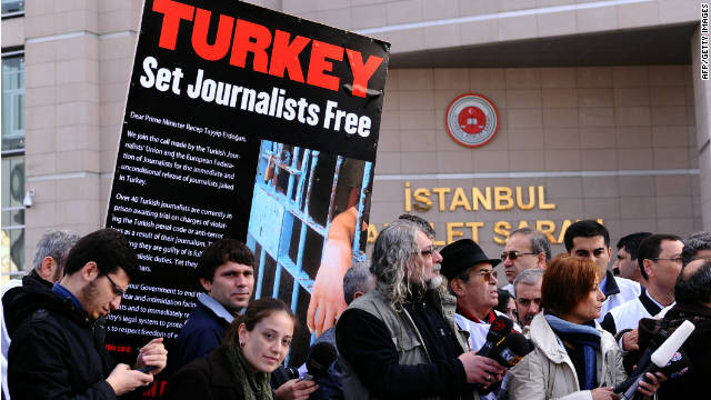 Τουρκία: Φυλακίσεις δημοσιογράφων από την κυβέρνηση Ερντογάν