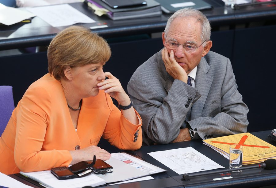 FΤ: Η Γερμανία είχε ζητήσει κούρεμα των ελληνικών καταθέσεων