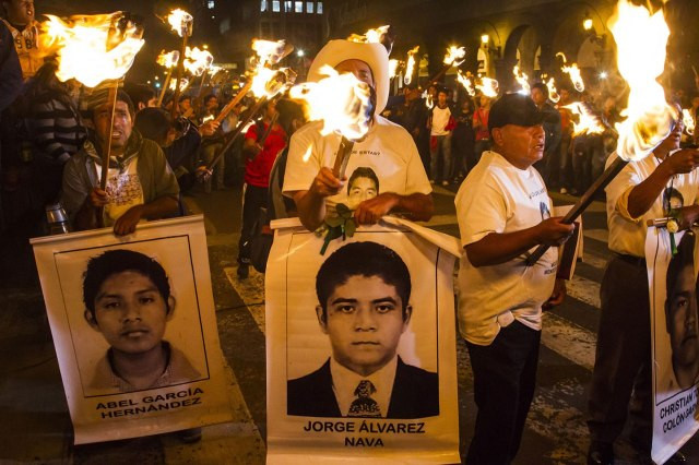 Στέλεχος καρτέλ ναρκωτικών συνελήφθη για τη δολοφονία των 43 φοιτητών στο Μεξικό