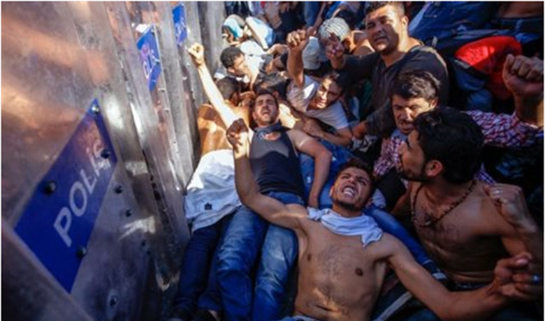 Τουρκία: Ένταση και επεισόδια στην Ανδριανούπολη μεταξύ αστυνομικών και προσφύγων