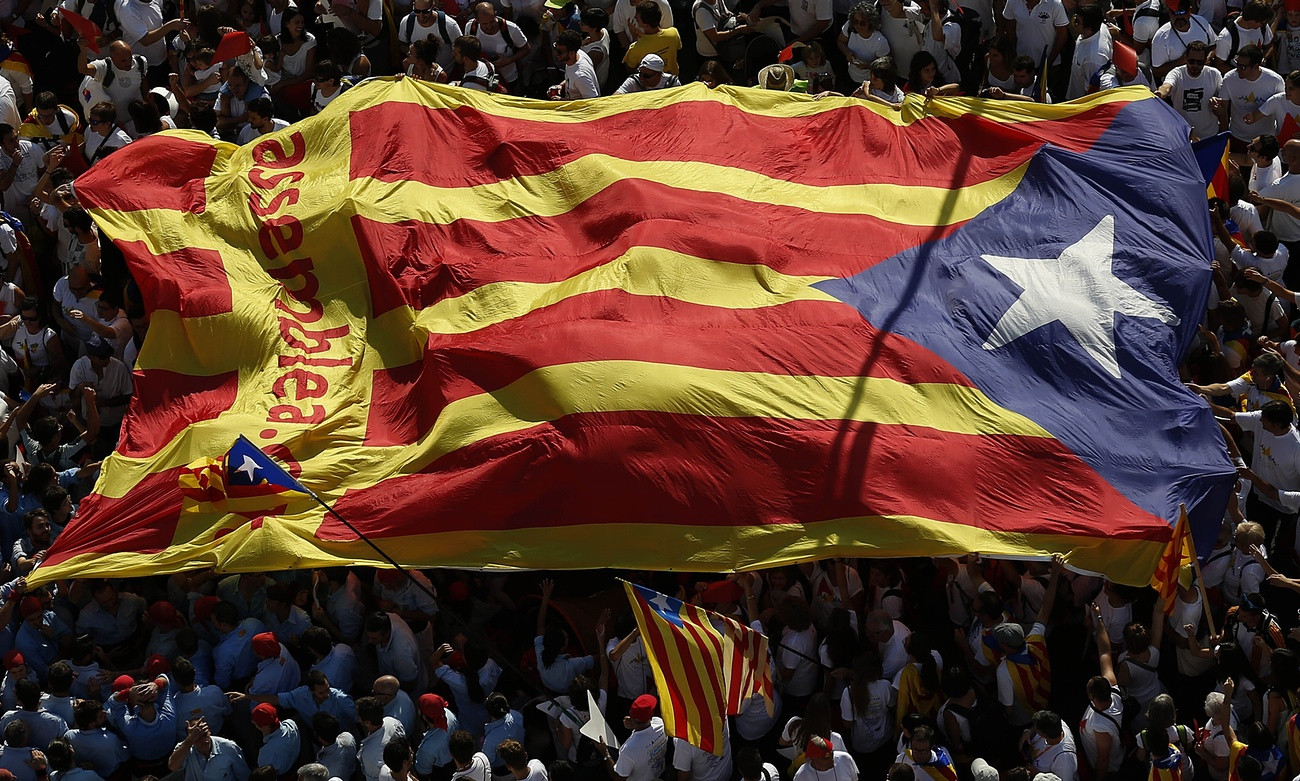 Οι Καταλανοί στις κάλπες για τις εκλογές της ανεξαρτησίας