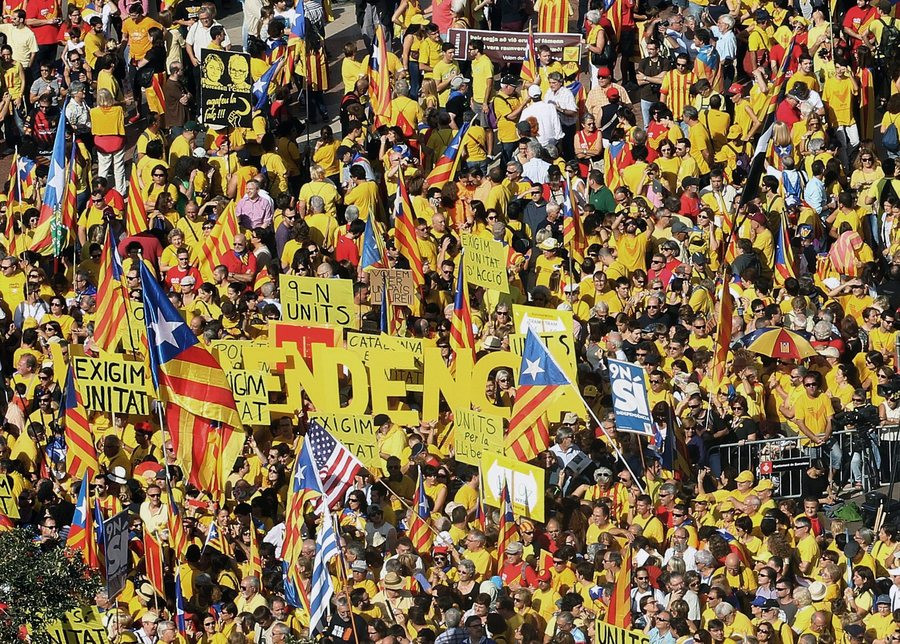 Στο «σκαμνί» ο ηγέτης των αποσχιστών για το δημοψήφισμα στην Καταλονία