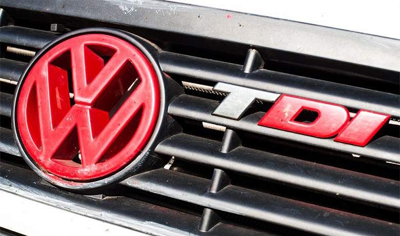 Σε 8 εκατ. αυτοκίνητα στην Ευρώπη το λογισμικό-απάτη της Volkswagen