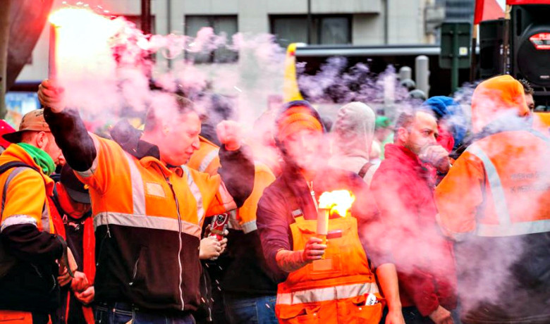 Μαζική διαδήλωση στις Βρυξέλλες ενάντια στη λιτότητα [ΒΙΝΤΕΟ+ΦΩΤΟ]