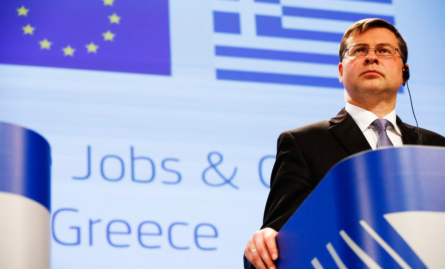 Ντομπρόφσκις: Η Ελλάδα μπορεί να επιστρέψει στην ανάπτυξη το 2016