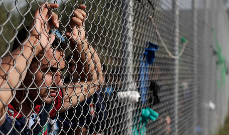 Το Βερολίνο «σπρώχνει» Ελλάδα και Τουρκία να συνεργαστούν στο Αιγαίο λόγω προσφυγικού
