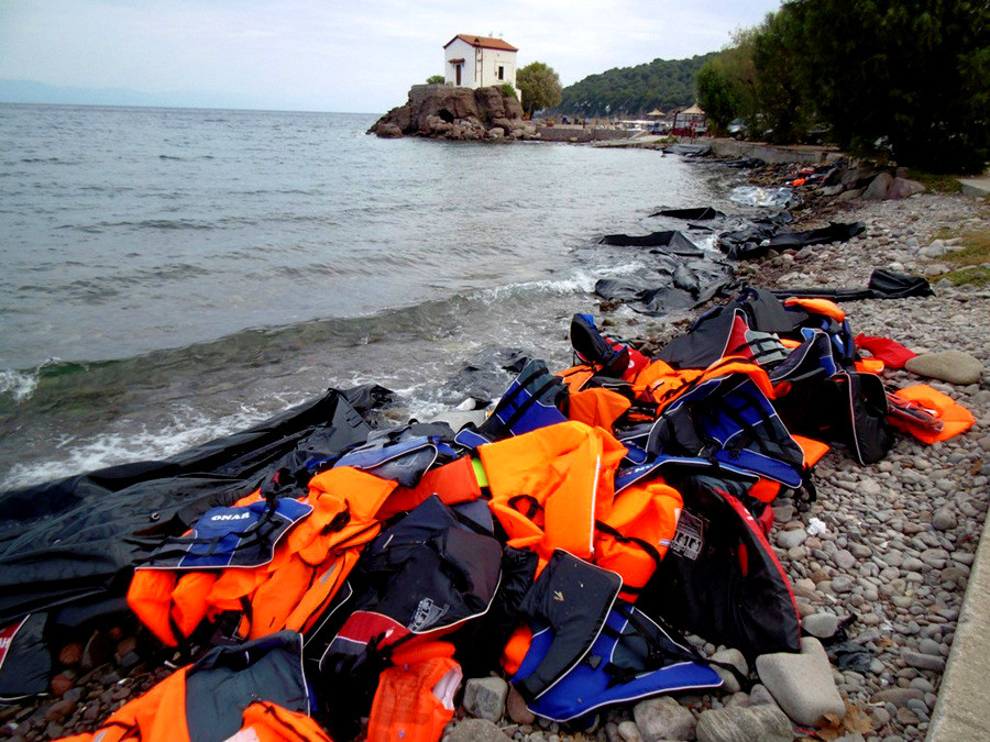 Τουλάχιστον επτά νεκροί – παιδιά και γυναίκες – σε νέο ναυάγιο στη Λέσβο