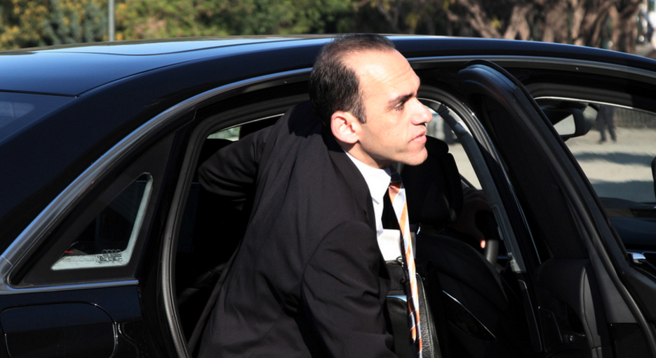 Κύπρος: Πήραν πίσω ένταλμα σύλληψης του υπουργού Οικονομικών